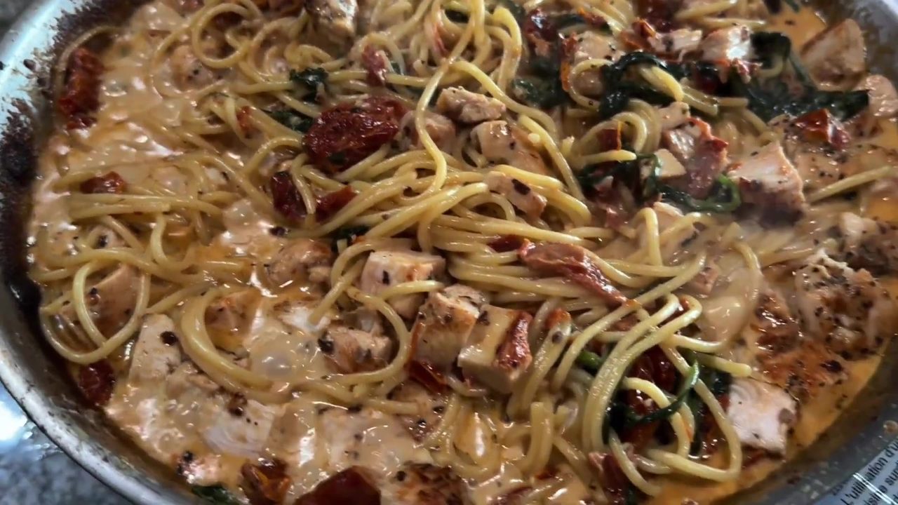 Sun-Dried Tomato Spaghetti